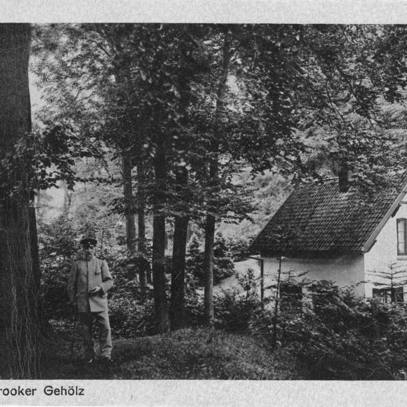 1928 postcard to Mimi (Mahrdt) Korra from aunt Clara & aunt Kate